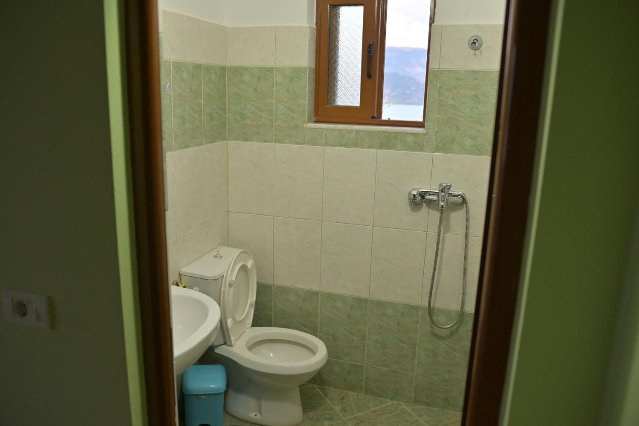 Mana Apartments Ksamil Rum bild