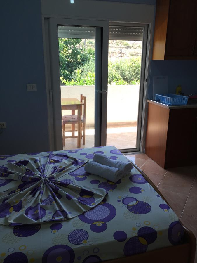 Mana Apartments Ksamil Exteriör bild
